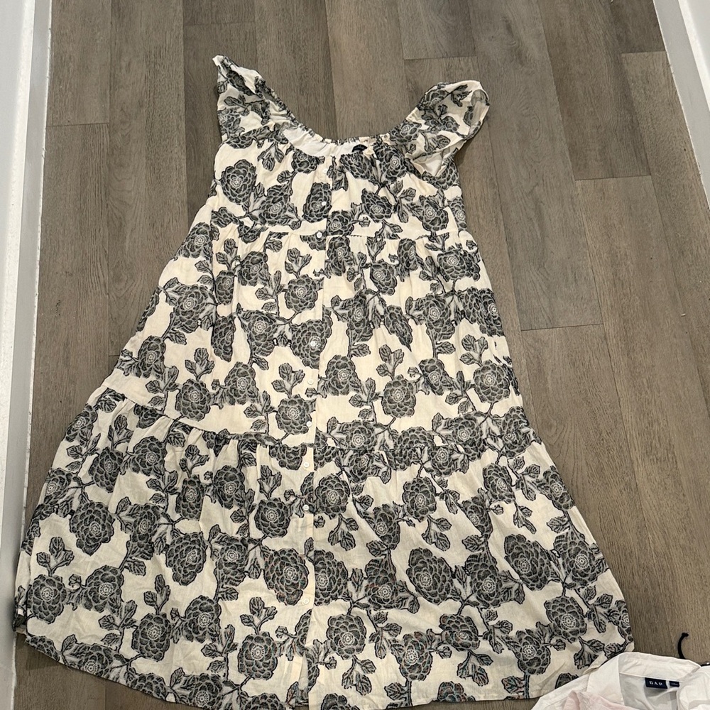 Boutique Cap Sleeve Cream Dress with Black Floral Print